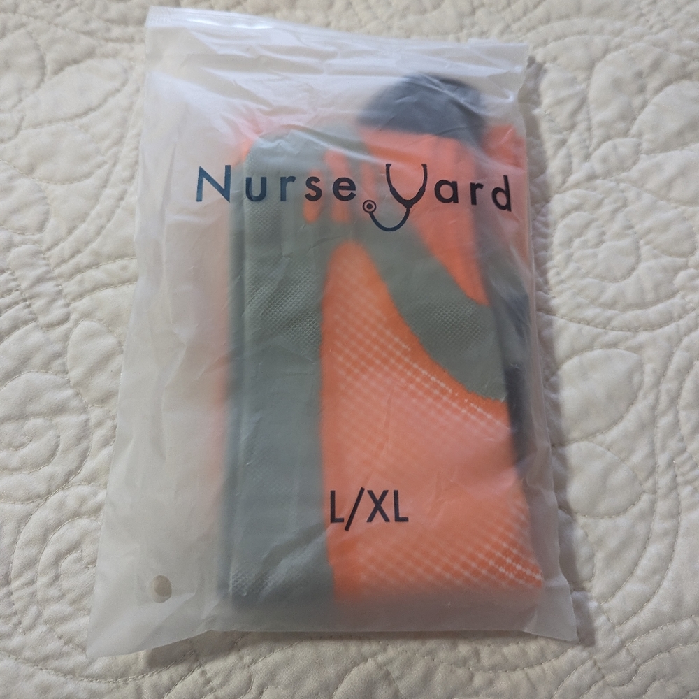 Nurse Yard compression socks L/XL
